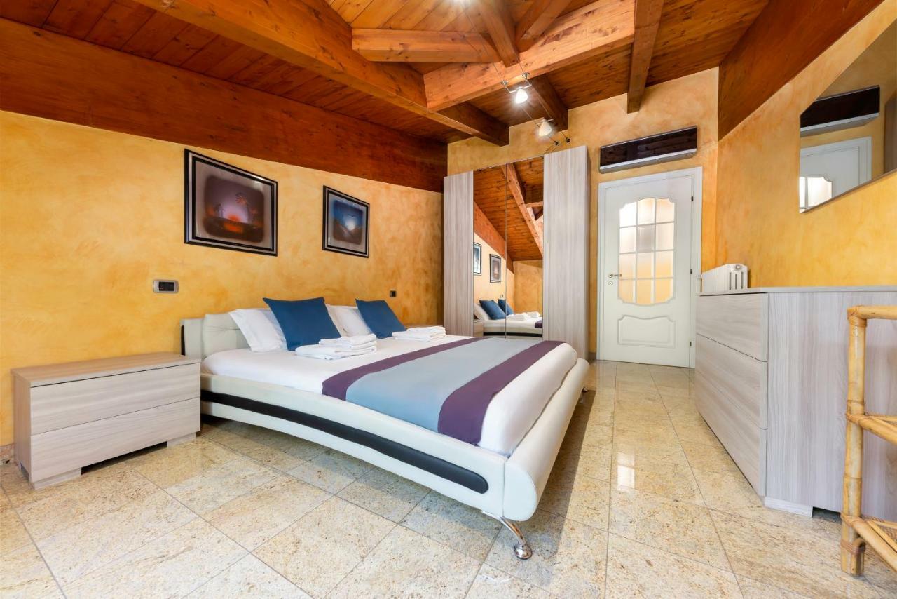 Casa Da Suite Maestosa เซสโต ซานโจวันนี ภายนอก รูปภาพ