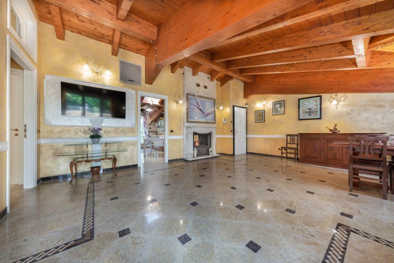 Casa Da Suite Maestosa เซสโต ซานโจวันนี ภายนอก รูปภาพ